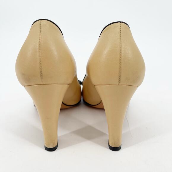 Chanel Vintage Beige with Black Quilted Cap Toe CC Bow Heels EU 37 Leather Pumps - Picture 10 of 15
